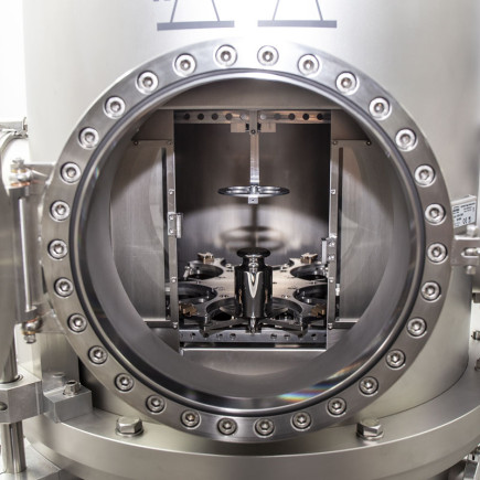 avk_1000_5y_automatic_vacuum_mass_comparator_2 AVK 1000.5Y Automatic Vacuum Mass Comparator