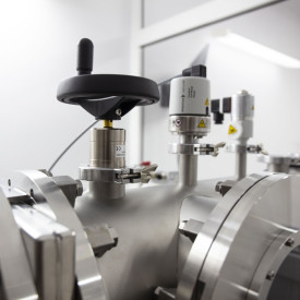 avk_1000_5y_automatic_vacuum_mass_comparator_4 AVK 1000.5Y Automatic Vacuum Mass Comparator