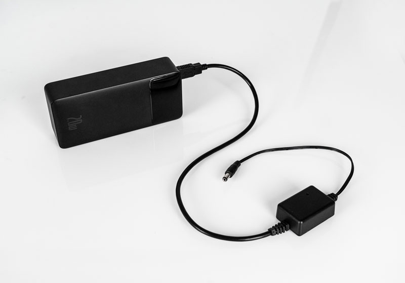 zr-03_power_adapter_0 Power Adapters - PM01.EX-1